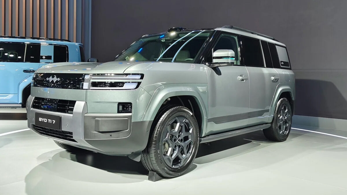 BYD Ti7 plug-in hybrid SUV debuts in Thailand as the brand’s new global model