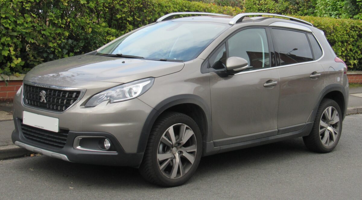Trouvez votre Peugeot 2008 noir : achat, location et offres d’occasion