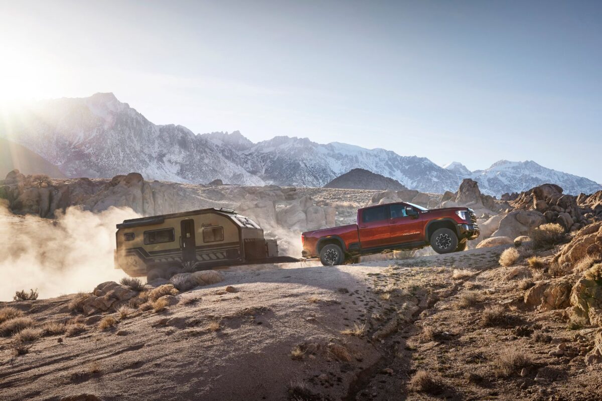 2024 GMC Sierra HD AT4X & AMP; Édition Extreme AEV: Mises à niveau matériel, options de moteur robustes & amp; Nouvelle technologie de remorque