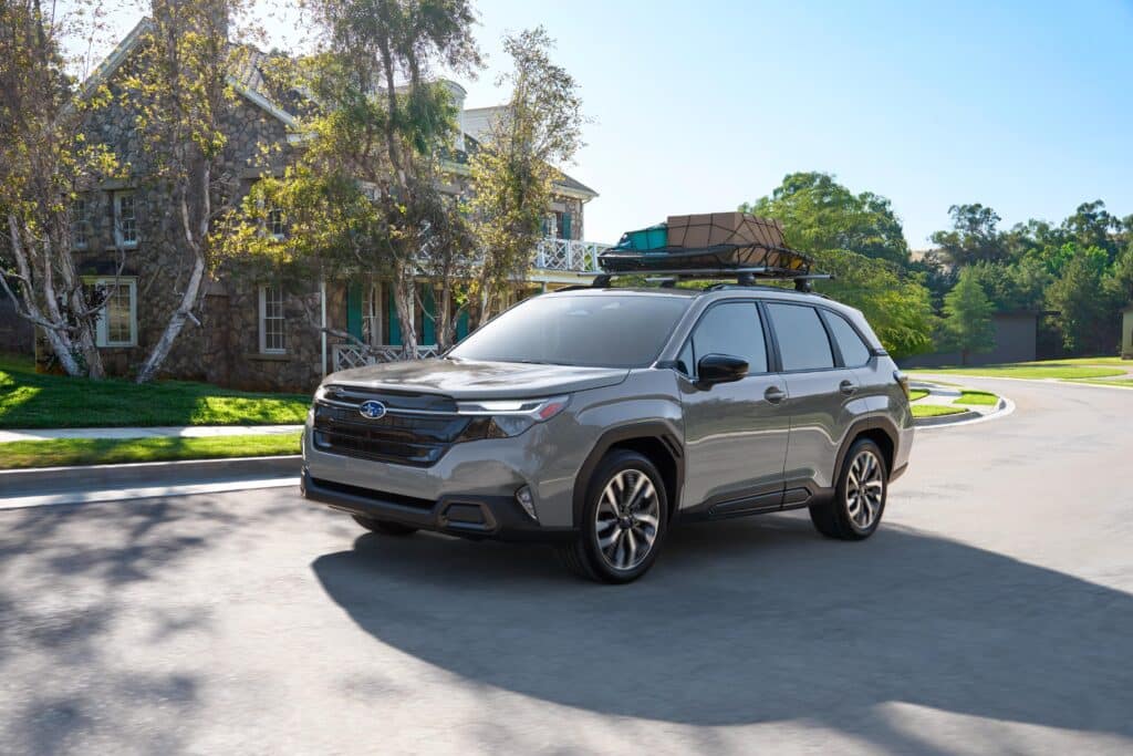 2025 Subaru Forester: cabine plus calme, caractéristiques de sécurité mises à jour, plus d'espace de chargement et ampli; PRSFP de départ