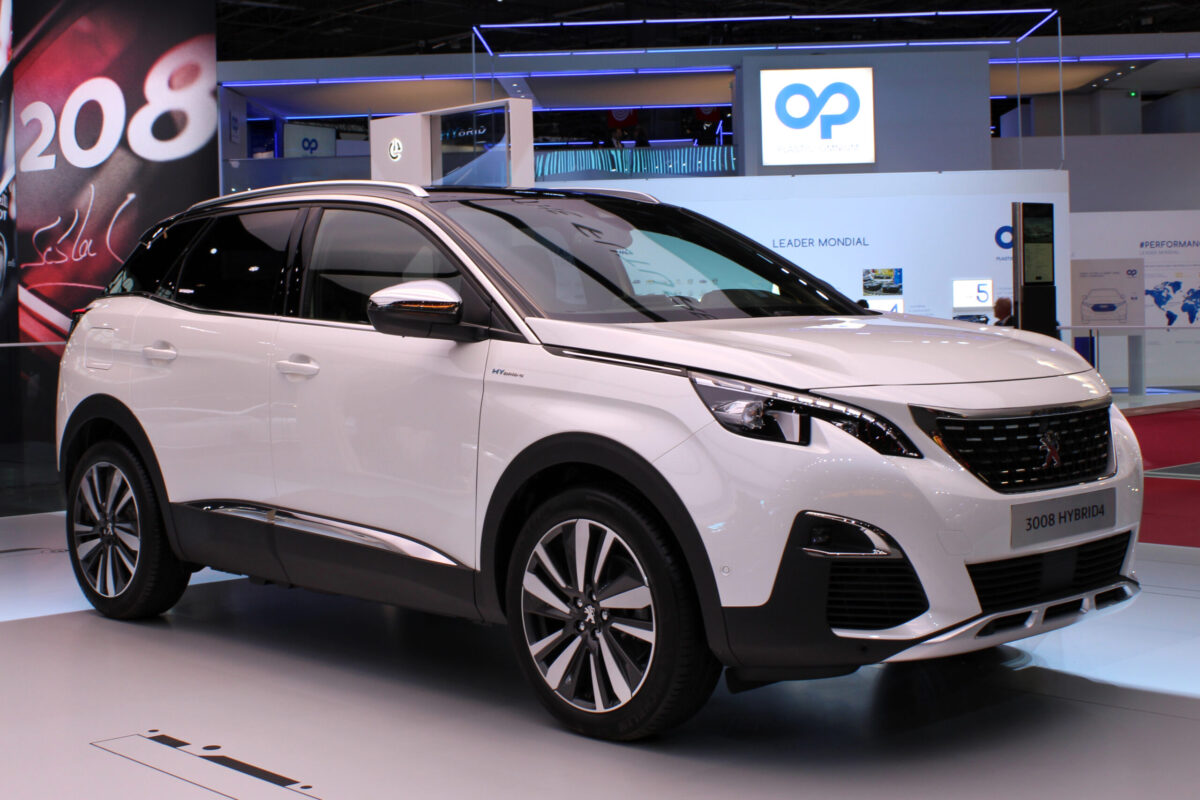 Guide complet pour acheter votre Peugeot 3008 berline, neuve ou d’occasion