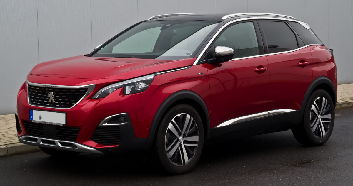 Trouvez la Peugeot 3008 grise idéale parmi notre sélection de véhicules d’occasion et neufs