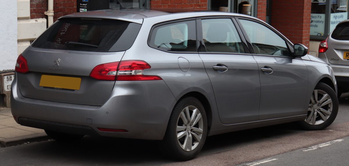 Votre guide ultime pour trouver la Peugeot 308 noire parfaite : occasions et modèles neufs