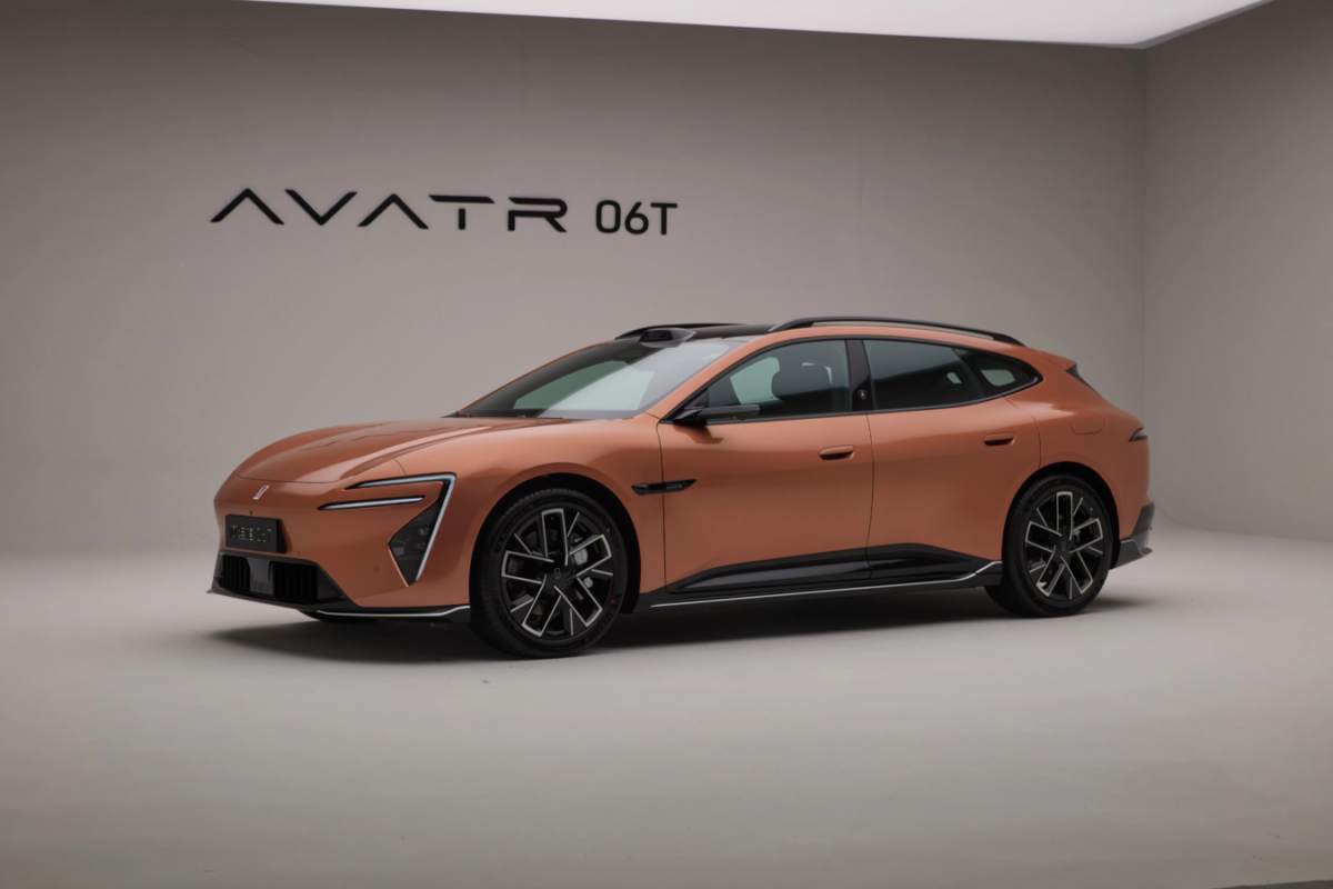 Avatr lance le break 06T avec jusqu'à 955 ch et 1 250 km d'autonomie, à partir de 31 900 USD