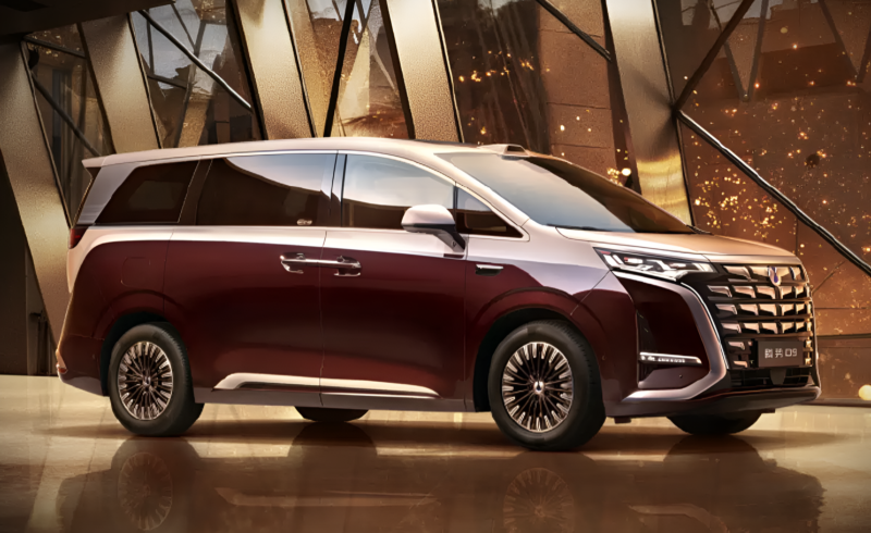BYD Denza D9 démarre les préventes le 29 mars avec une batterie Blade 2.0, 10 à 70 % de charge en 5 minutes
