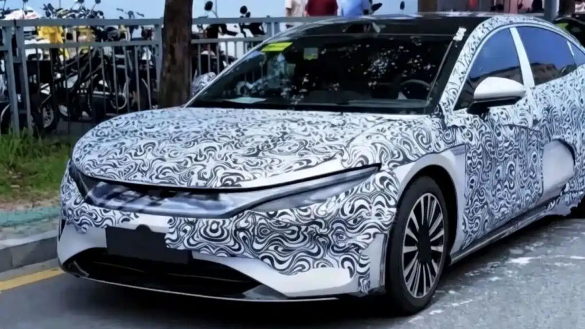 BYD asked netizens to choose the name of its flagship sedan