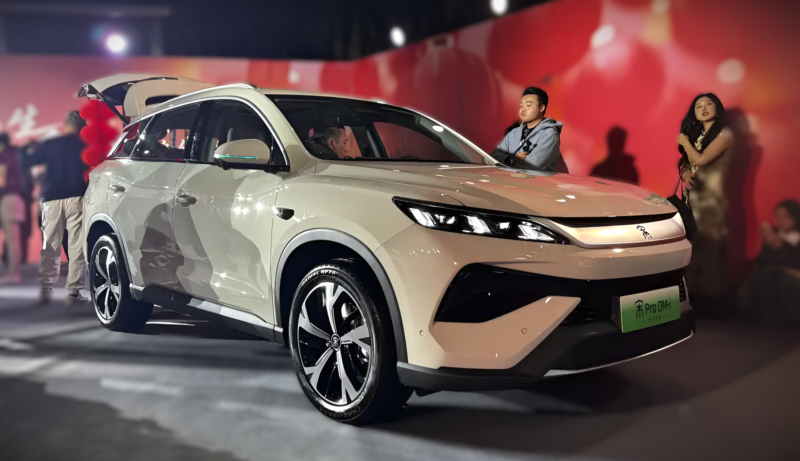 BYD lance le Song Pro DM‑i 2026 longue autonomie avec une autonomie électrique pure de 220 km, à partir de 17 140 USD en Chine