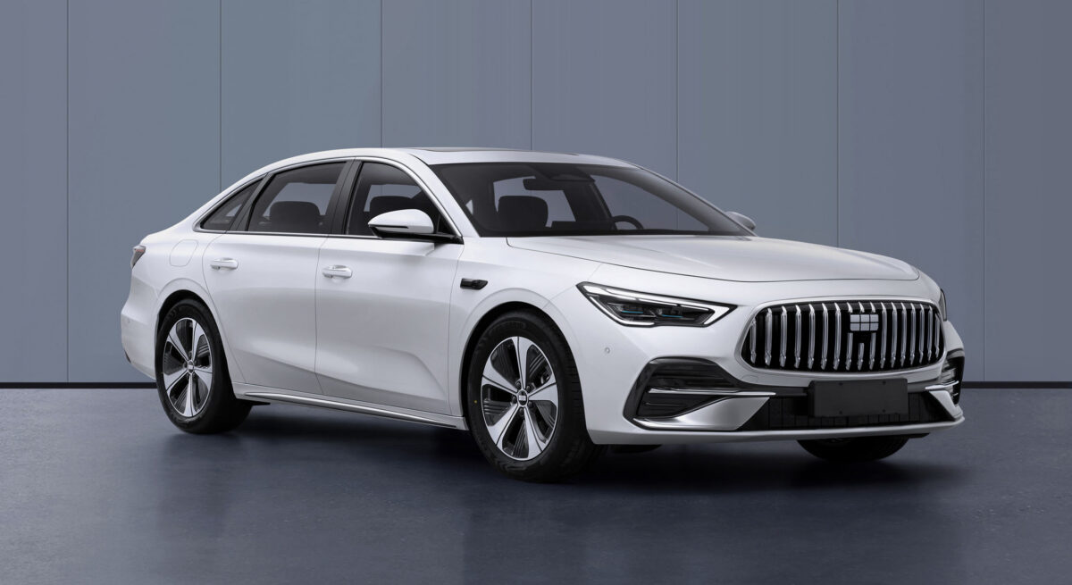 Berline Geely Galaxy Starshine 7 PHEV exposée : 4,9 mètres, NordThor Hybrid 2.0
