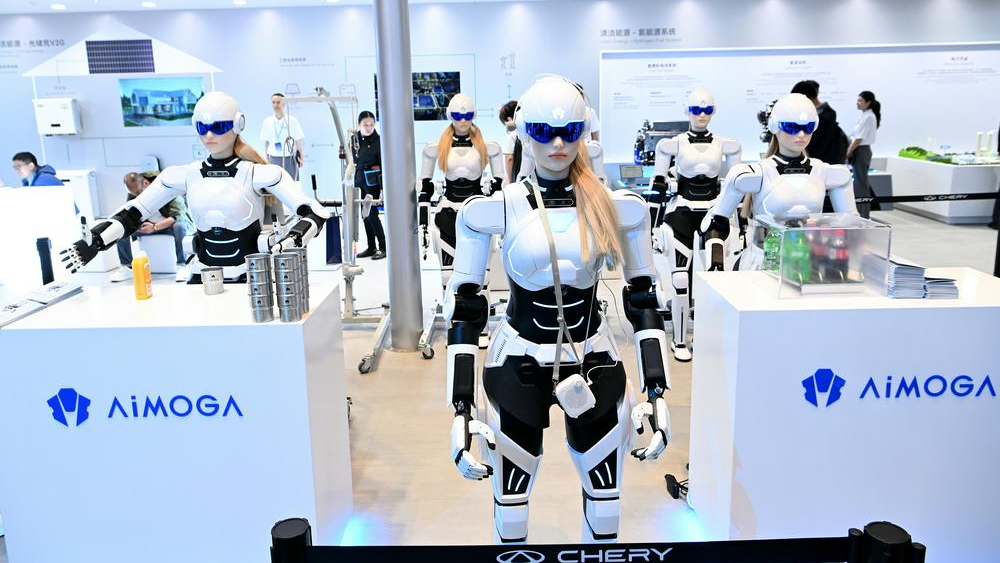 Chery lance la vente en ligne d'un robot humanoïde doté d'une batterie de 0,7 kWh à 41 400 USD