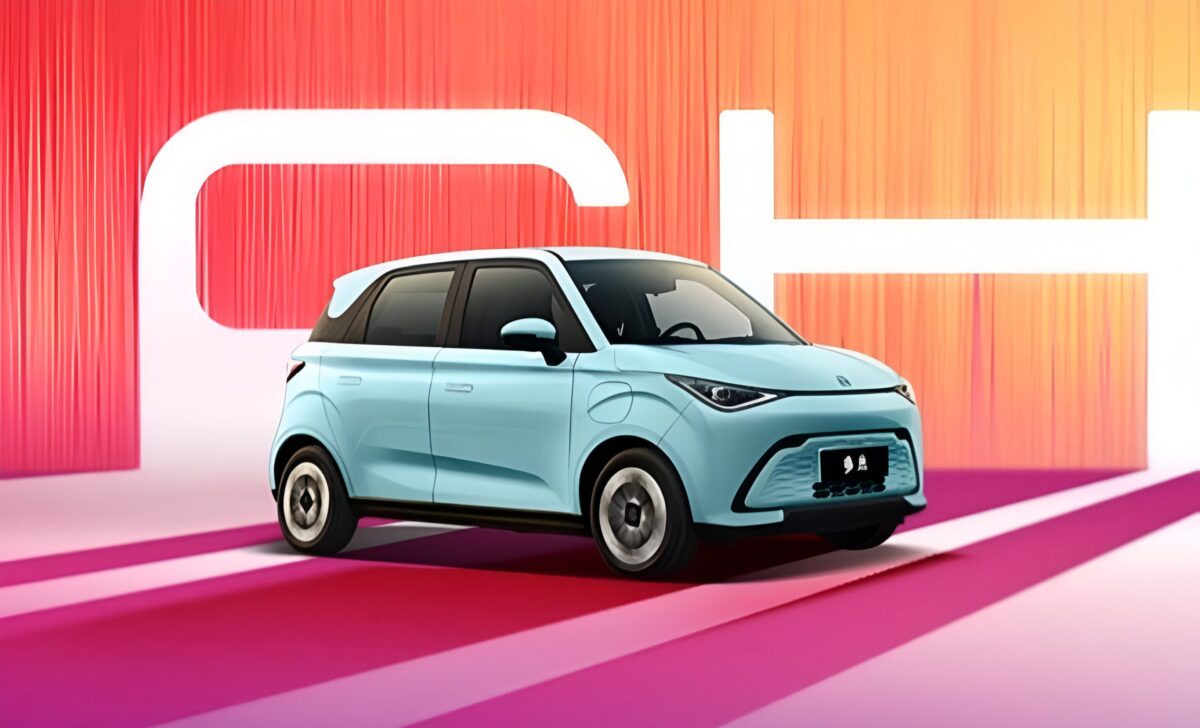Chery lance la voiture de ville électrique QQ Domi avec une gamme de 405 km, commence à 8 300 USD en Chine