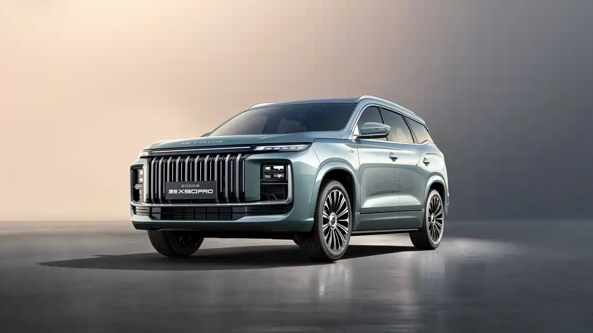 Chery's Jetour lance le SUV intermédiaire X90 Pro 2026 de 251 chevaux, à partir de 19 000 USD