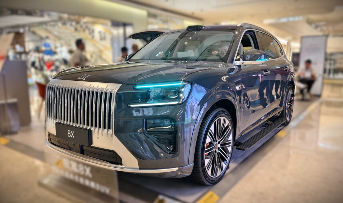 Dimanche en Chine | Zeekr 8X Ultra Plus testé avec un hybride de 885 ch, entrée en Europe fin 2026