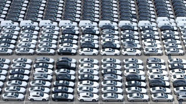 Feuille de route jusqu'en 2040 : l'industrie automobile chinoise vise un taux de pénétration des véhicules électriques de 80 % et une autonomie L4