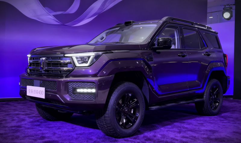 GWM lance le SUV Tank 400 rafraîchi avec une conduite intelligente à partir de 35 050 USD en Chine