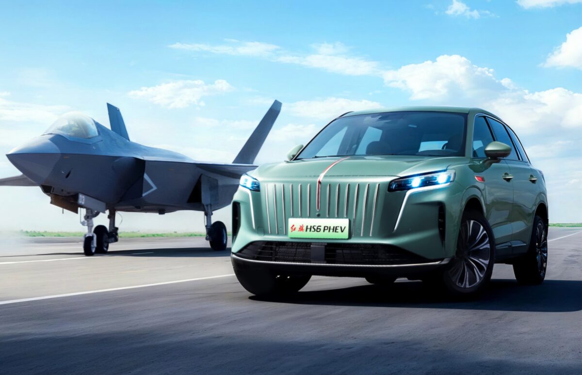 Hongqi HS6 a établi le record du monde Guinness de la plus longue distance parcourue par un SUV hybride rechargeable