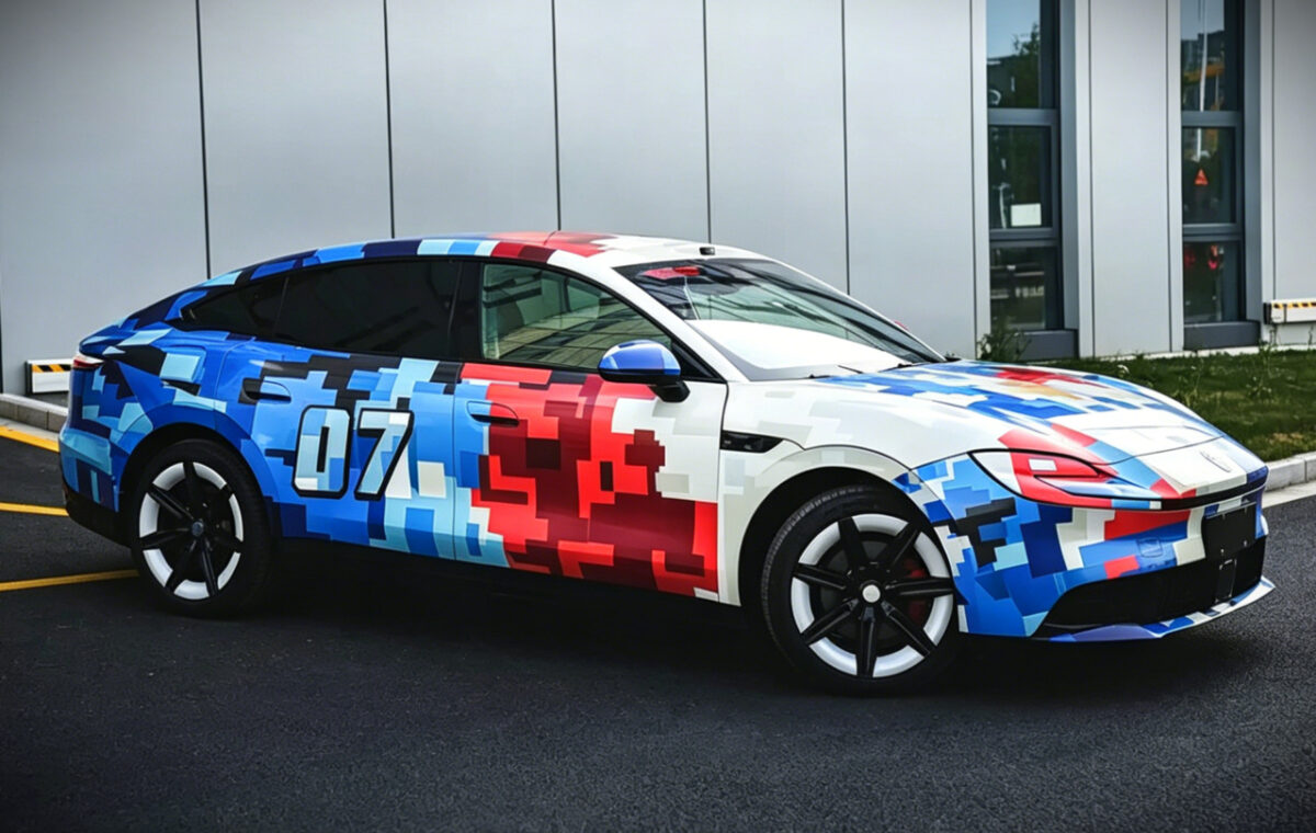 La MG 07 est la première à adopter le modèle mondial Momenta R7, opposant SAIC à Tesla FSD V14