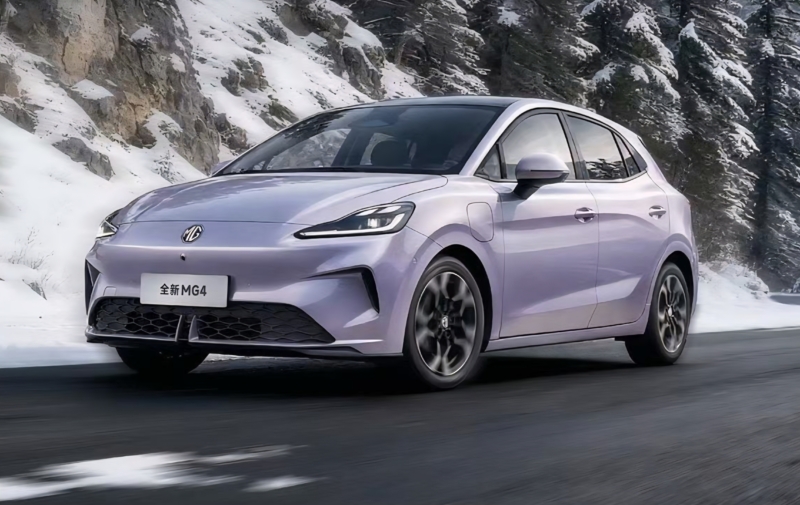 La MG4 Anxin Edition à hayon, premier véhicule à batterie liquide-solide produit en série, commence ses livraisons en Chine