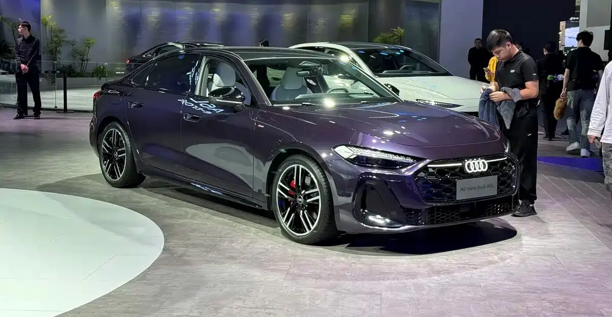 Lancement de l'Audi A5L Qiankun Edition, première voiture à essence au monde dotée du système de conduite intelligent Huawei