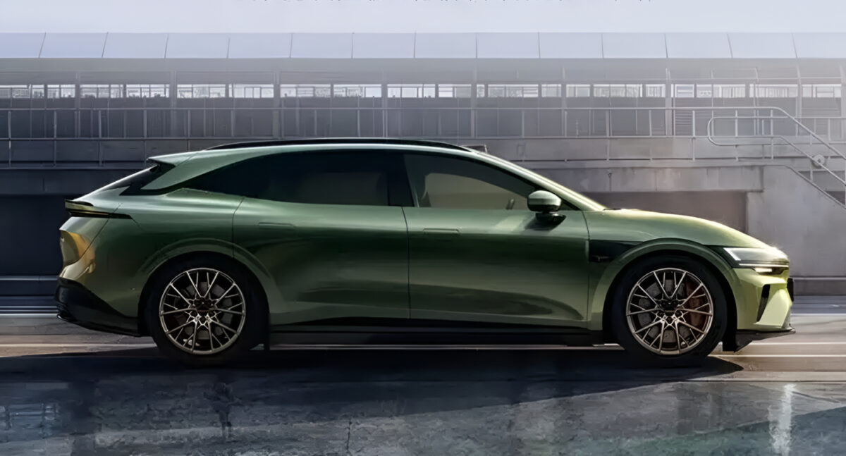 Lancement des Zeekr 007 et 7 GT avec mise à niveau 900 V et option FR-Line, prix réduit de 1 400 USD à 26 700 USD