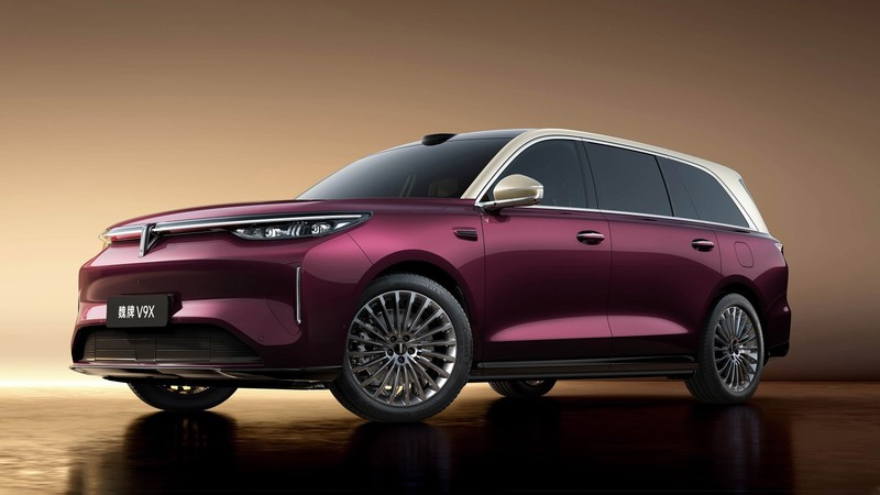 Le SUV PHEV phare Wey V9X de GWM ouvre les préventes, EV et HEV prévues cette année