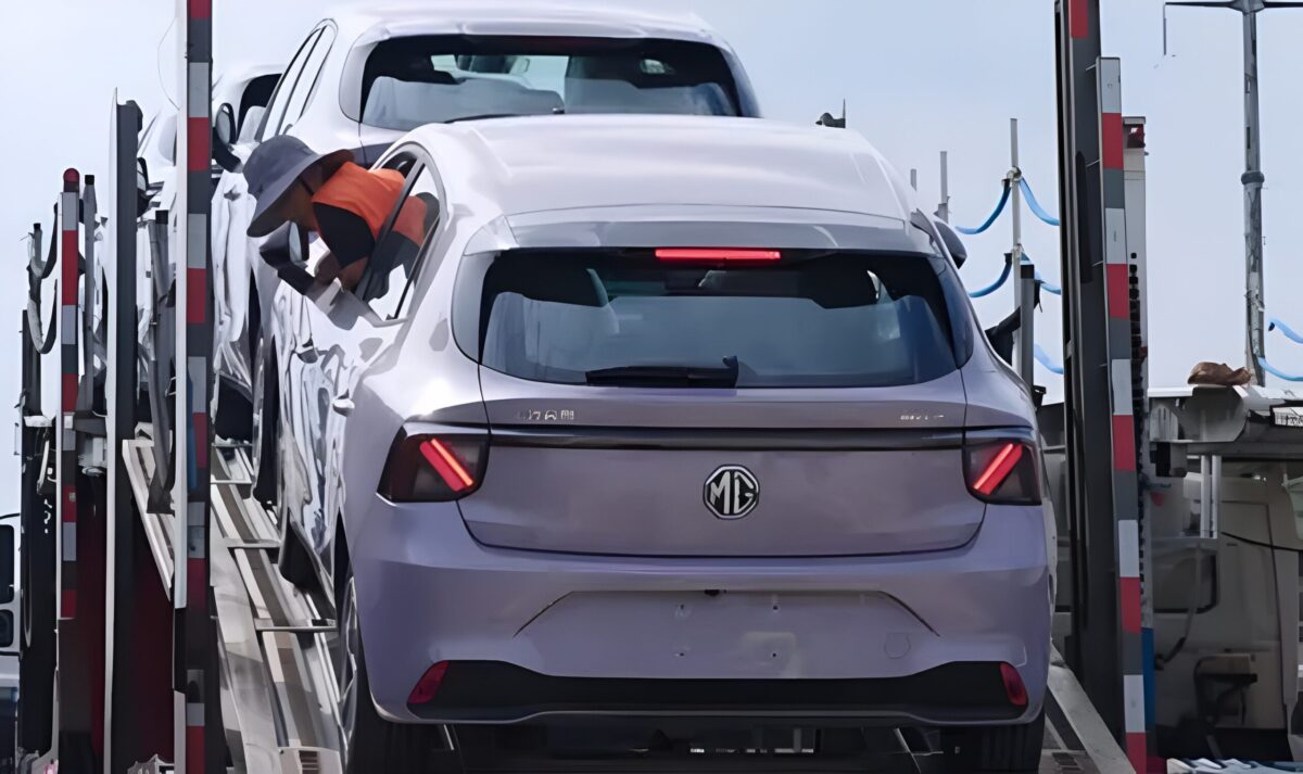 MG4 Compact EV sécurise 26 000 commandes alors que la société ajoute une production à trois quarts pour répondre à la demande