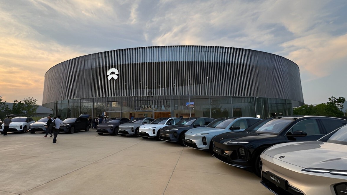 NIO lance ES6 / EC6 révisé - plus de mises à niveau que n'en semblant, à partir de 37 200 USD