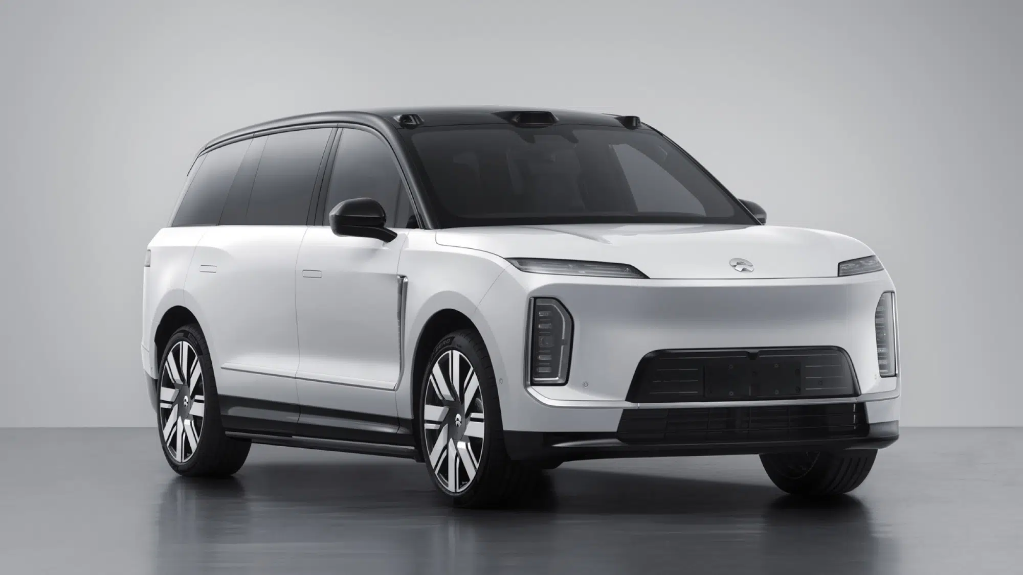 The Nio ES9 flagship SUV will commence deliveries in China on June 1, the company’s president Qin Lihong revealed at the Nio Spring Festival.