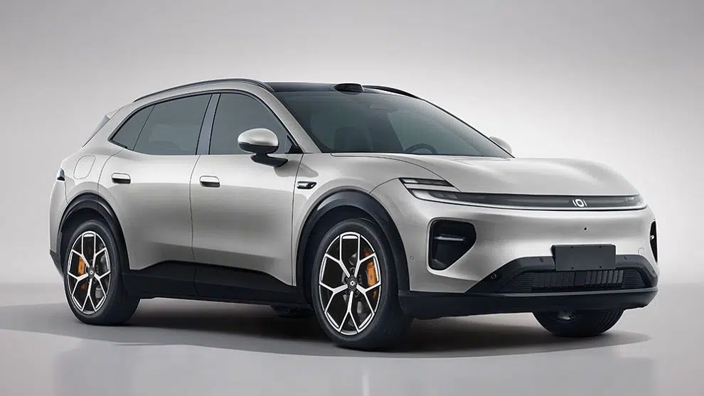 SUV Changan Nevo Q06 avec options EV et EREV à double moteur arrière de 800 V repérés dans les dossiers réglementaires