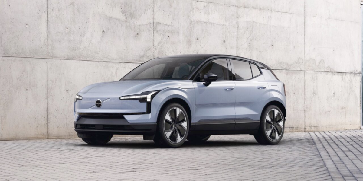 Volvo rappelle des voitures dans le monde entier en raison de problèmes de batterie, suite au procès massif de Geely contre le fabricant Sunwoda