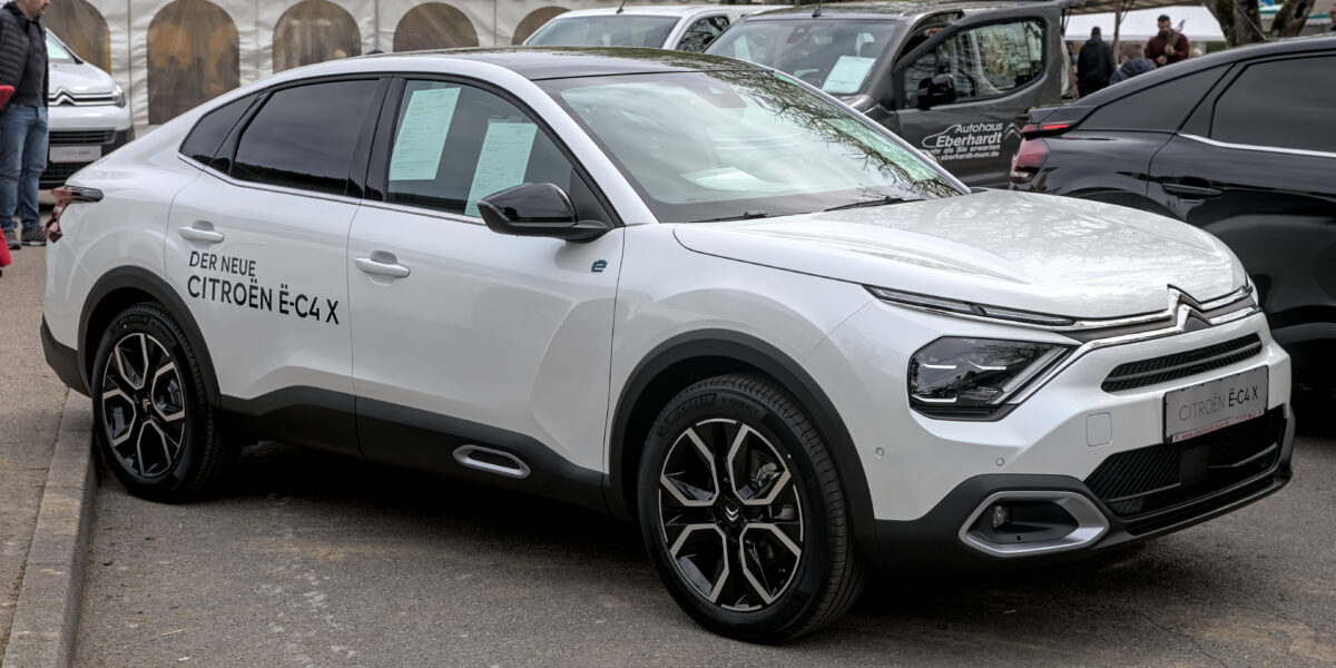 Guide complet : choisir sa Citroën C4 berline, neuve ou d’occasion
