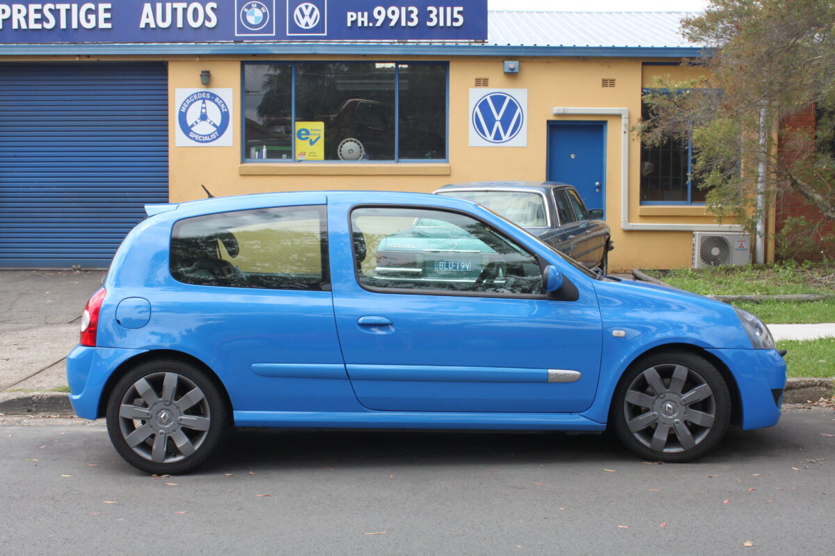 Comment trouver la meilleure occasion pour une Renault Clio 3 noire : guide complet