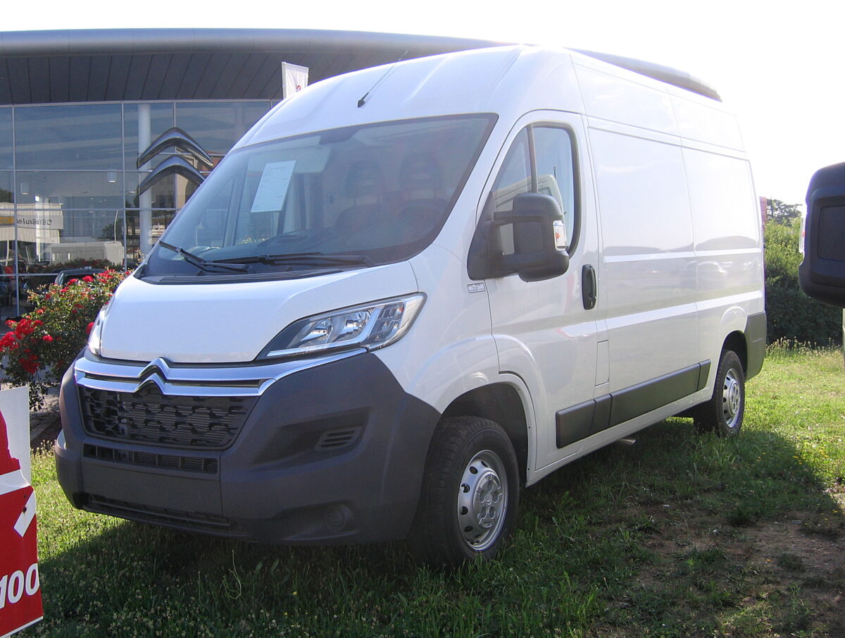Guide complet pour choisir votre Citroën Jumper utilitaire : neuf, occasion et configurations