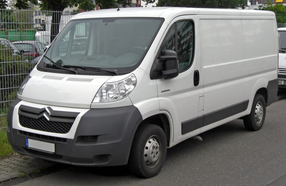 Guide complet pour choisir votre Citroën Jumper utilitaire : neuf, occasion et configurations