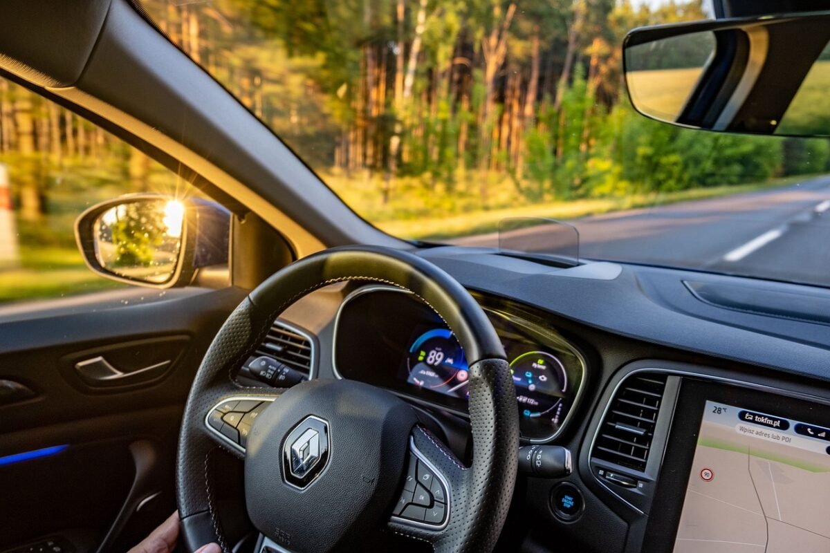 Trouvez votre Renault Mégane bleue d’occasion : guide complet des meilleures offres