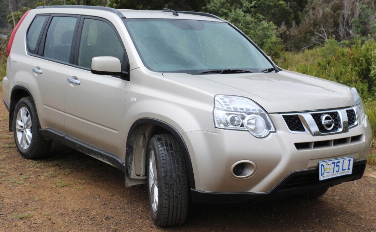 Trouvez votre Nissan X-Trail noir : options d’achat et occasions certifiées