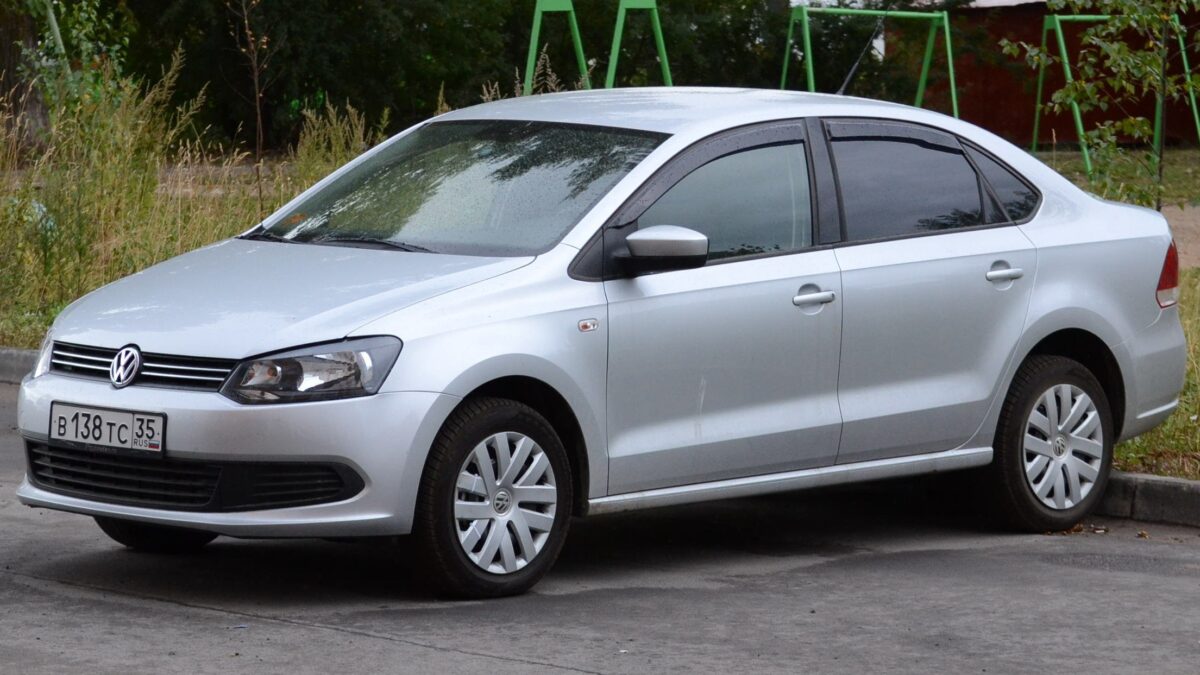 Trouvez votre volkswagen polo grise parmi une large sélection d’occasions et neuves